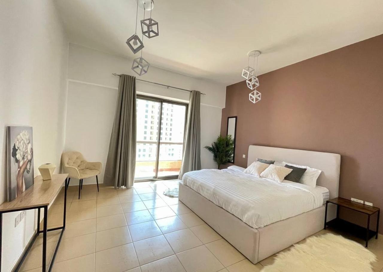 Luxury Jbr Apartments , Beach , Pool , Parking Dubái Exterior foto